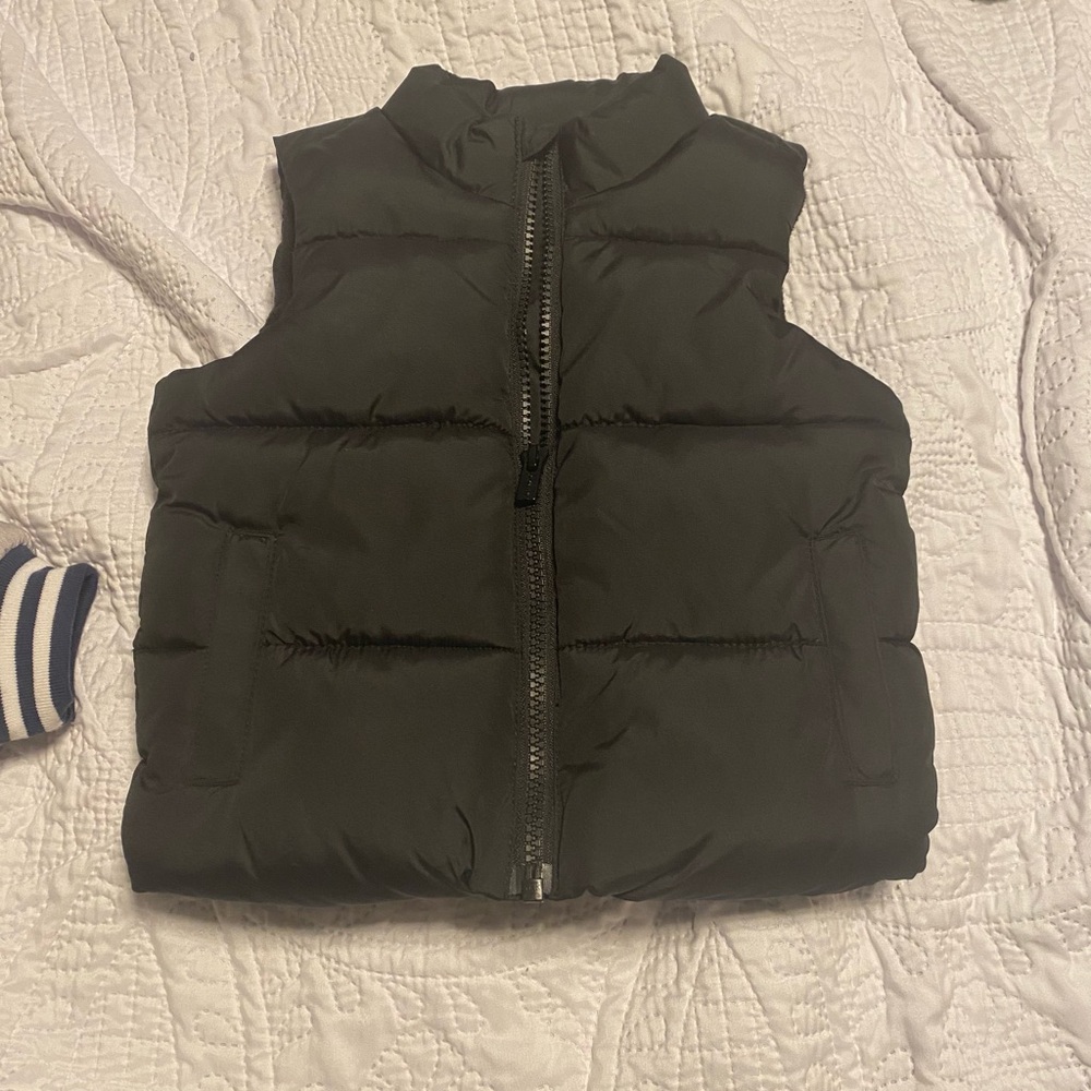 Old Navy Boy’s Puffer Vest